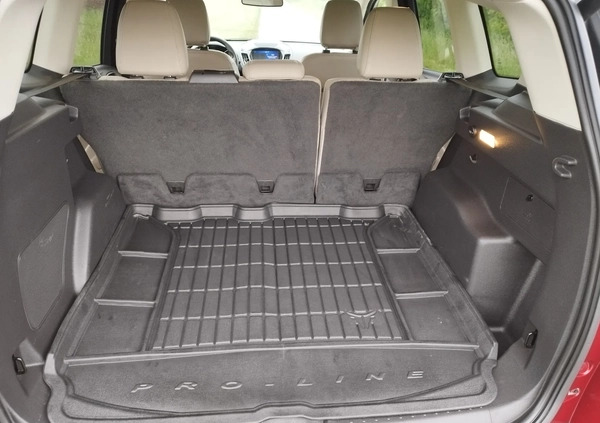 Ford Kuga cena 77000 przebieg: 140000, rok produkcji 2019 z Dębica małe 137
